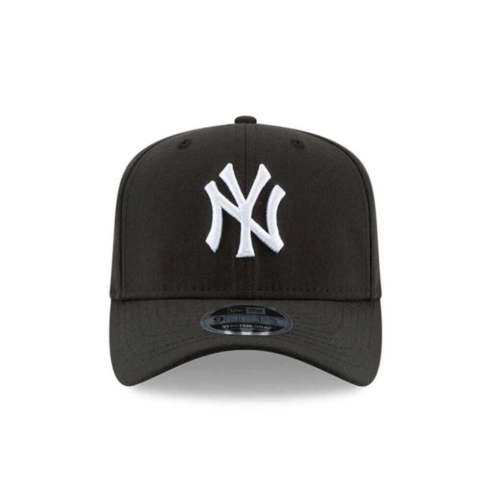New Era 9FIFTY New York Yankees Black Stretch Snap - Image 2
