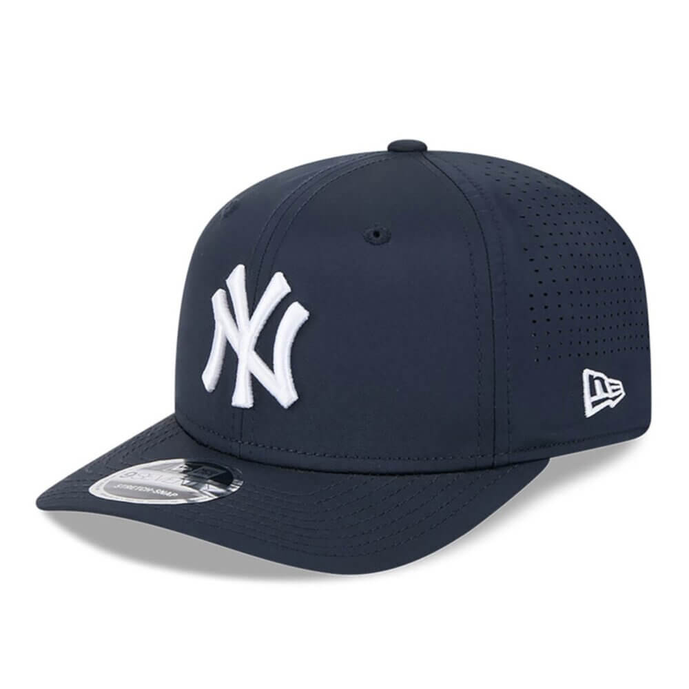 New Era New York Yankees 9SEVENTY Perform Snap Cap
