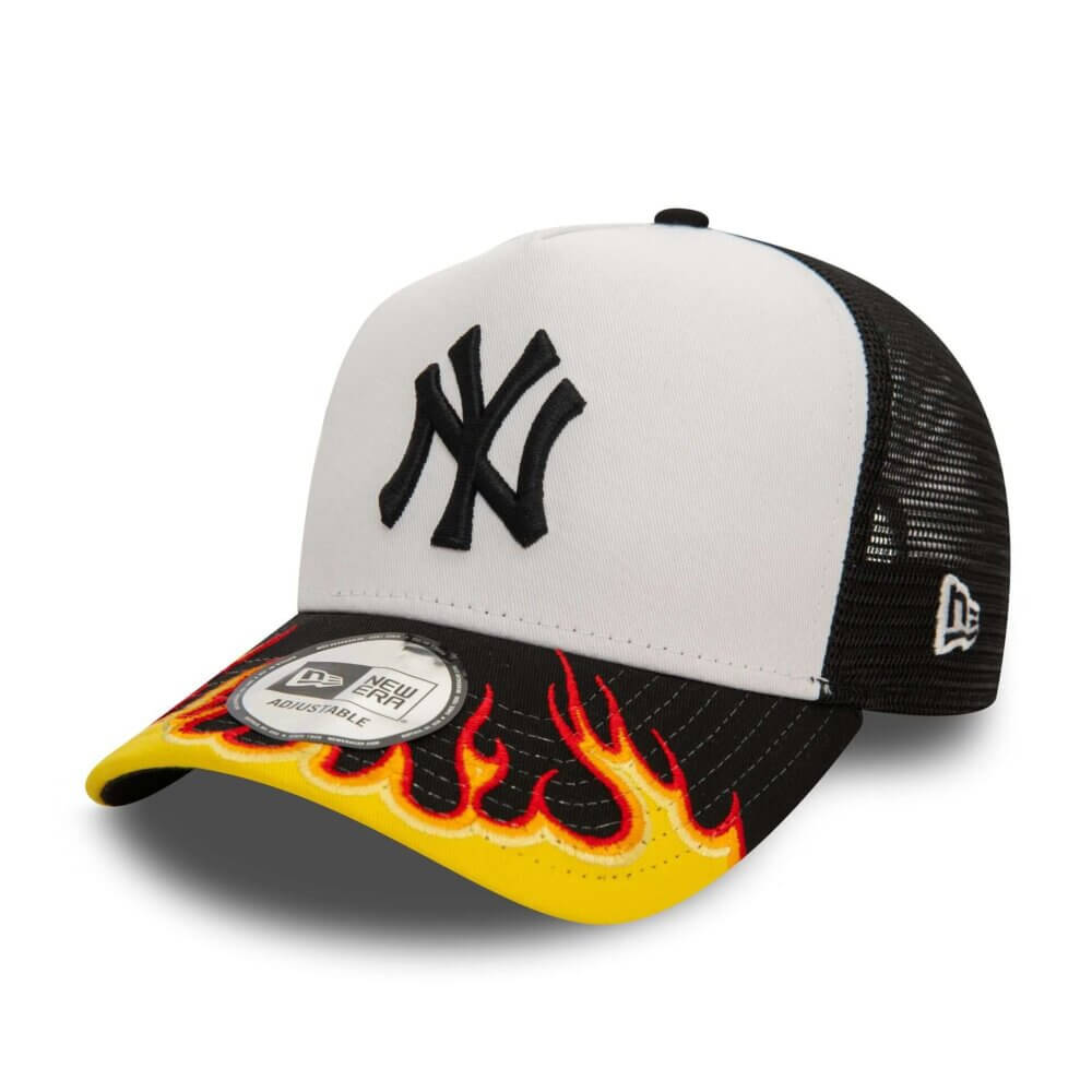 New Era Adjustable New York Yankees Flames E-Frame Trucker